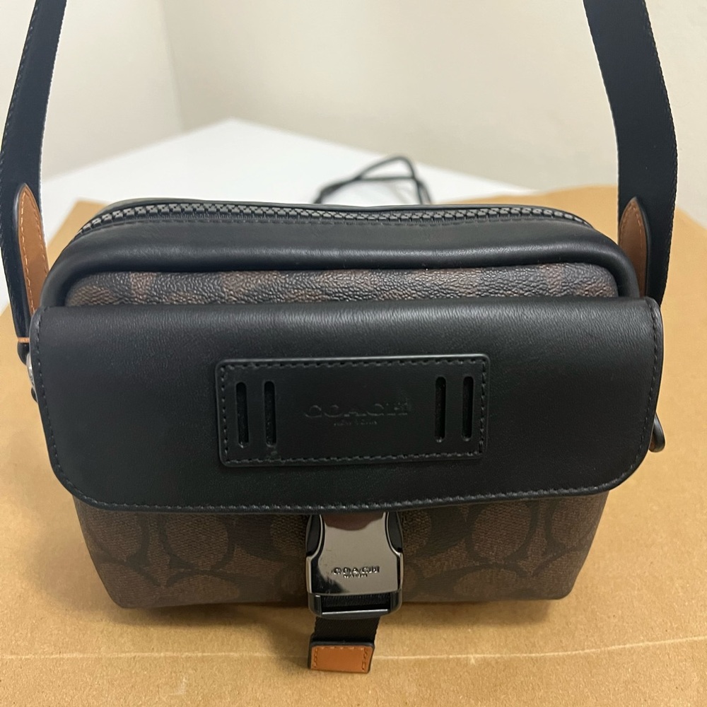 Coach Crossbody bag